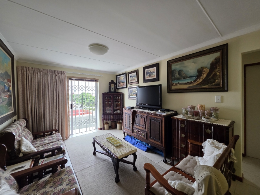 2 Bedroom Property for Sale in C Place Eastern Cape